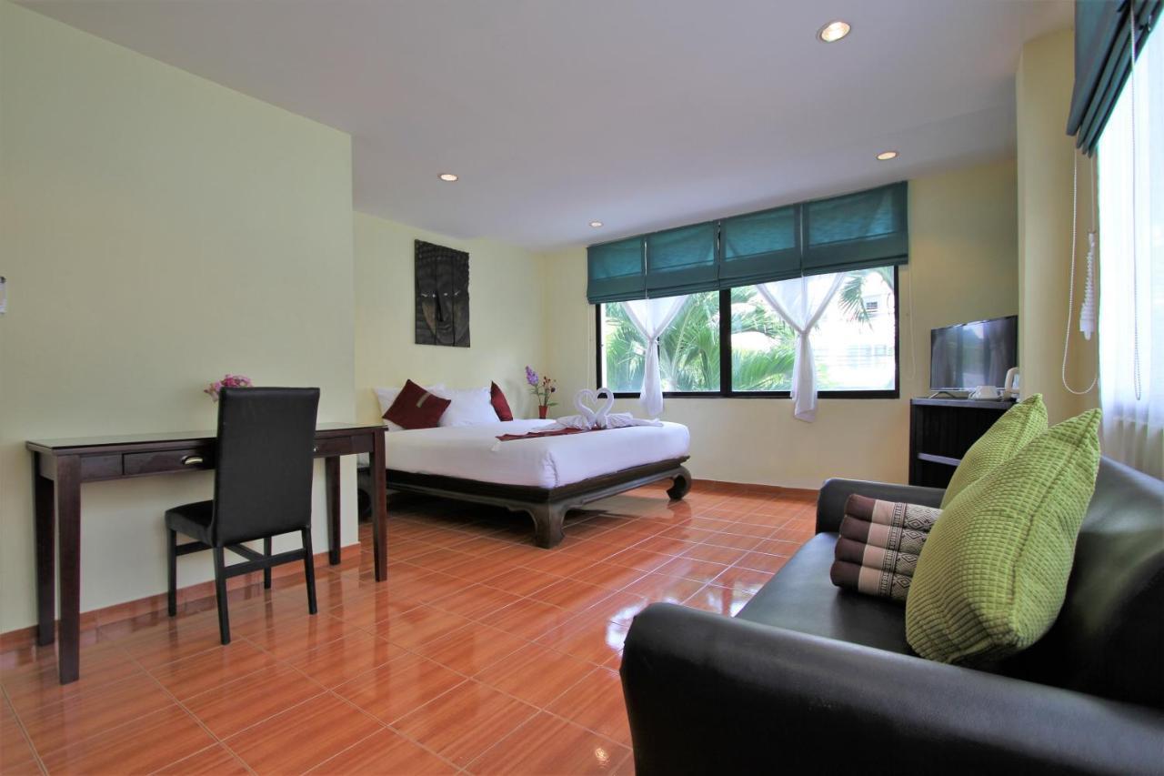 Karon Beach Pool Hotel Phuket Extérieur photo